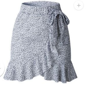 Seina Clothing brand skirt